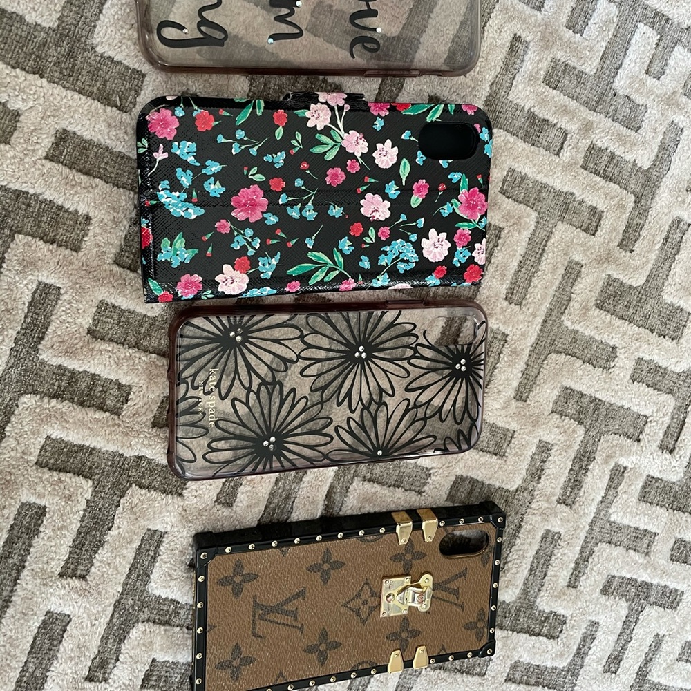 iPhone 10 covers